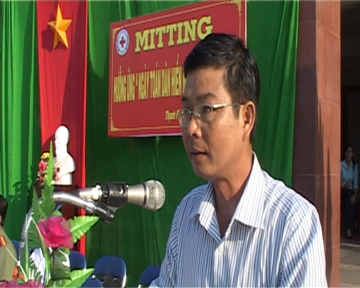 phat bieu hien mau nhan dao.png