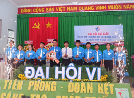 thanh nien.png