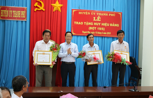 tuoi dang1.png