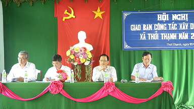 chu tri hoi nghi.png